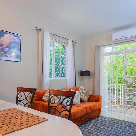 Musgrave Annex- Comfy 1 Bedroom Apartment On The Ground Floor Kingston Exterior photo